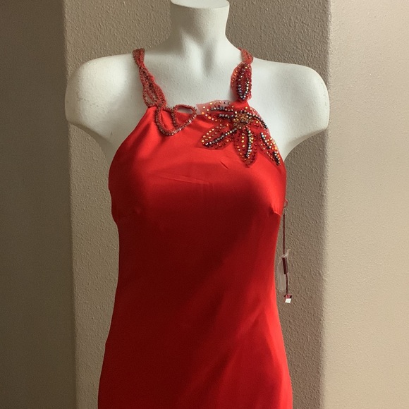 Vintage red gown - Picture 2 of 12